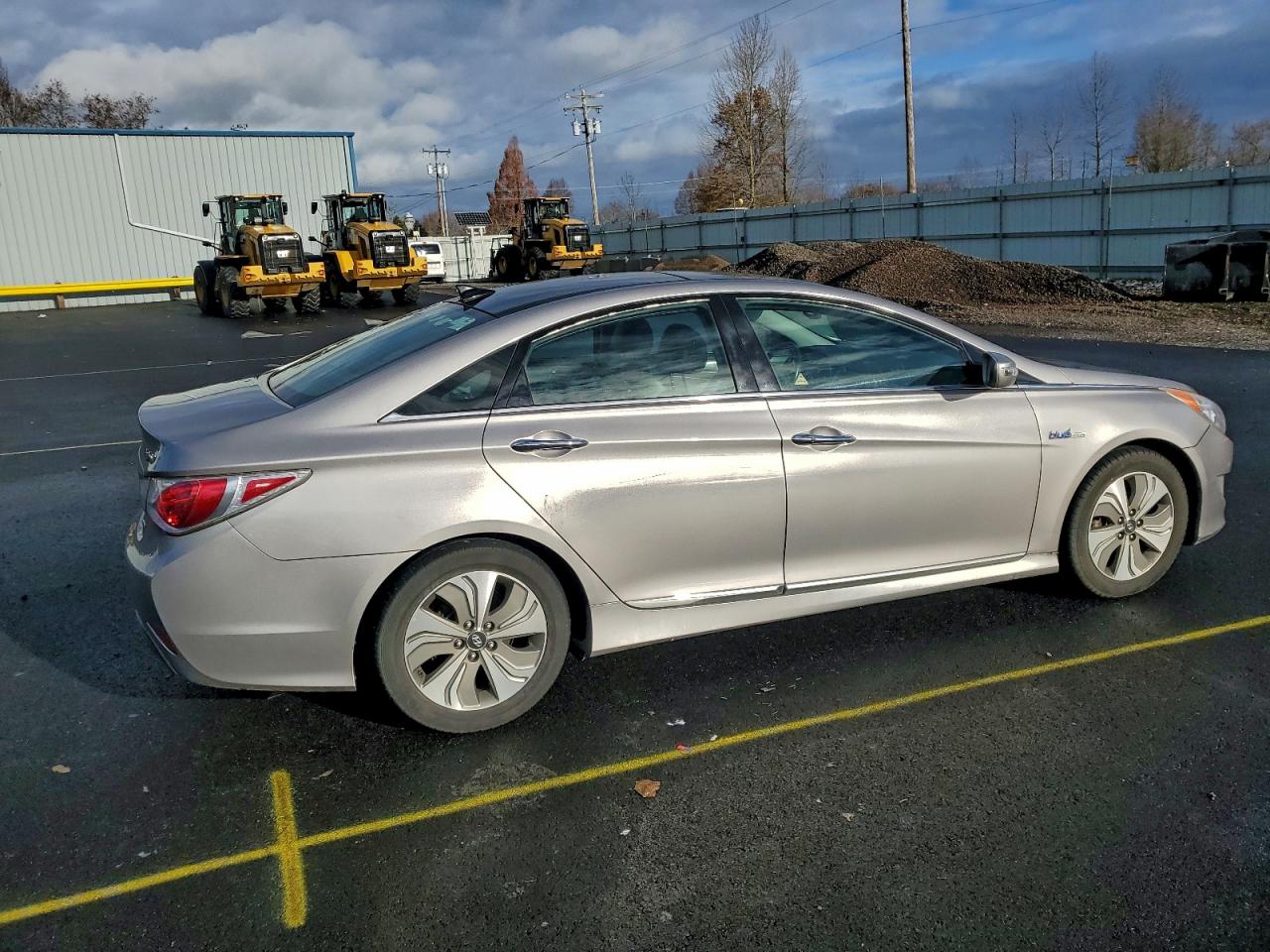 2013 HYUNDAI SONATA HYBRID photo 3