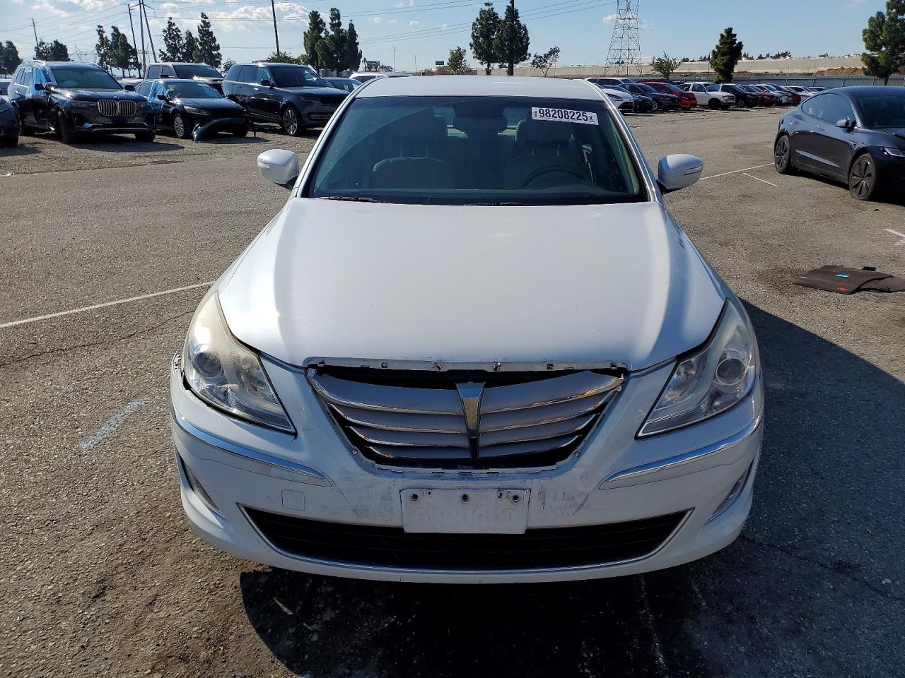 2012 HYUNDAI GENESIS 3.8L photo 5