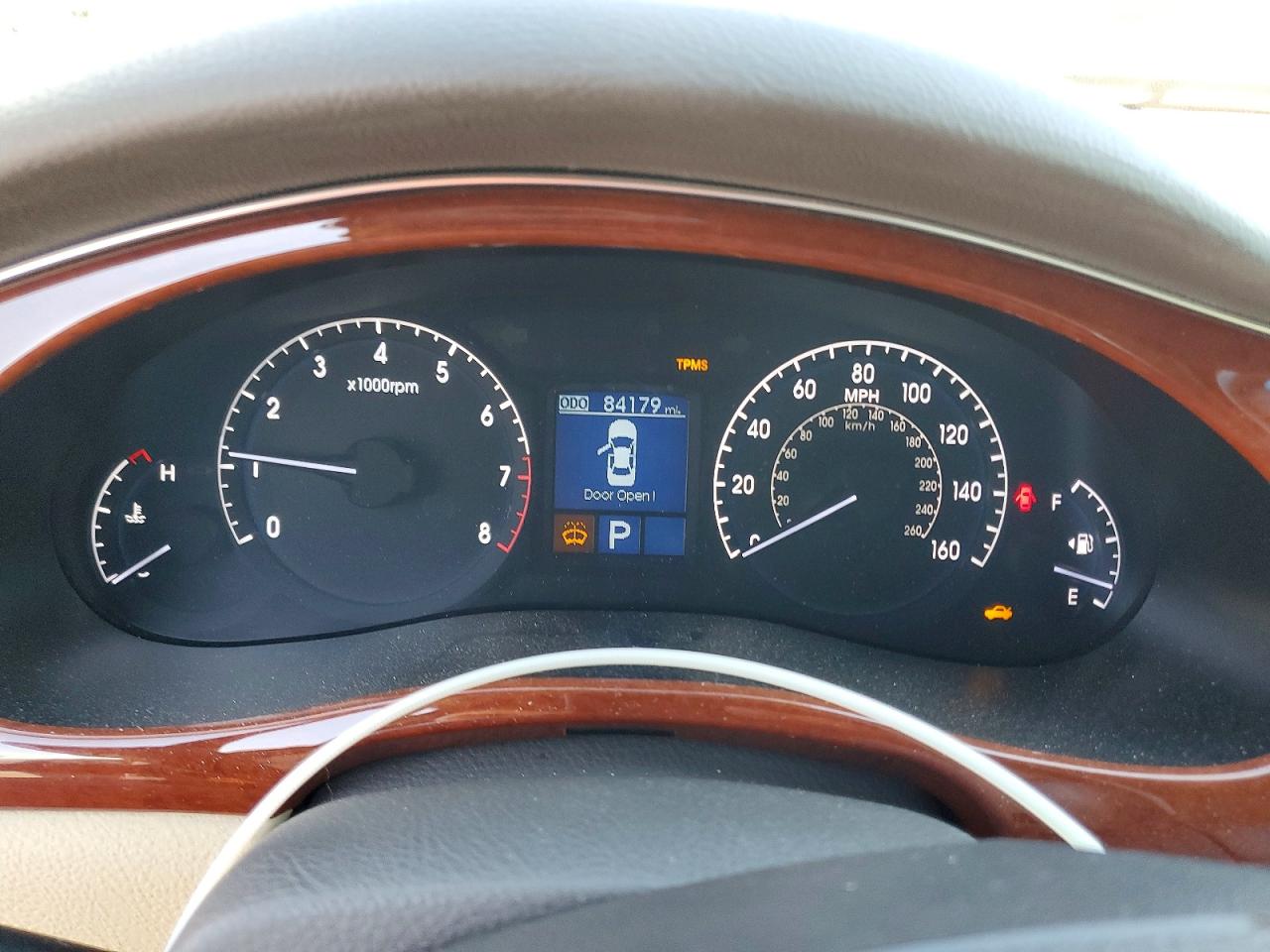 2012 HYUNDAI GENESIS 3.8L photo 9