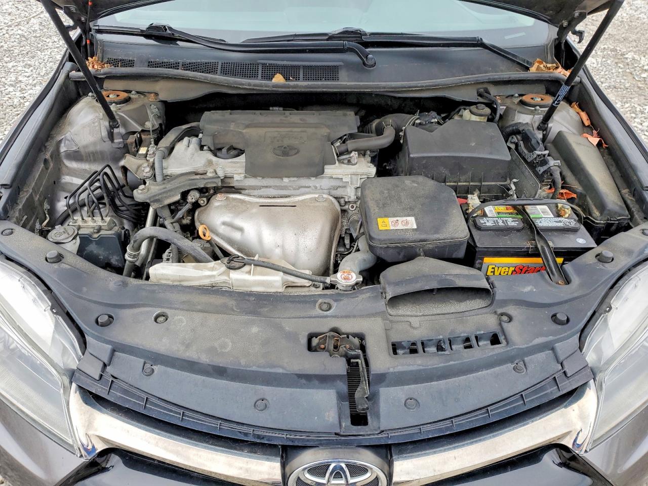 2017 TOYOTA CAMRY LE photo 11