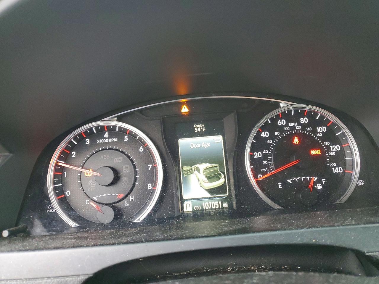 2017 TOYOTA CAMRY LE photo 9