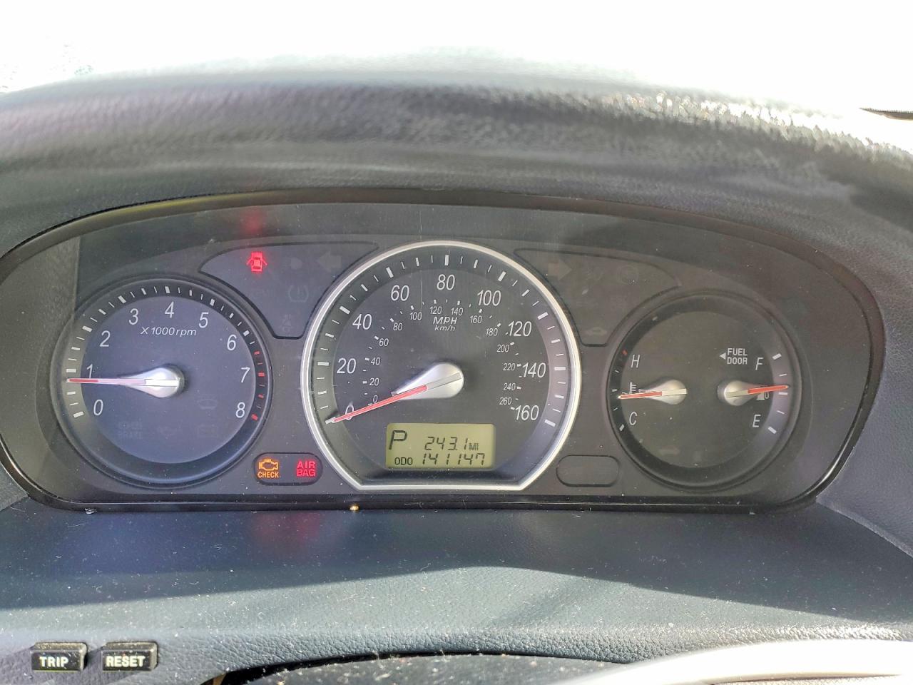 2006 HYUNDAI SONATA GLS photo 9