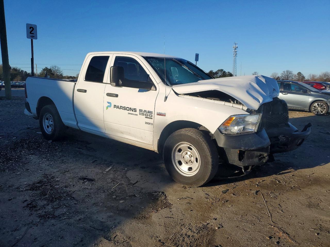 2024 RAM 1500 CLASSIC TRADESMAN photo 4