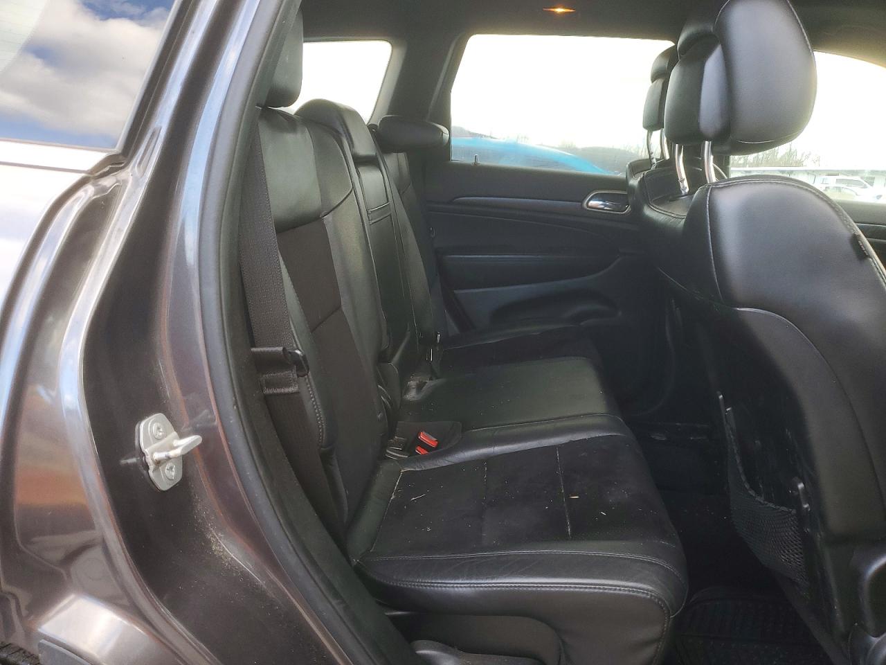 2015 JEEP GRAND CHEROKEE LAREDO photo 11