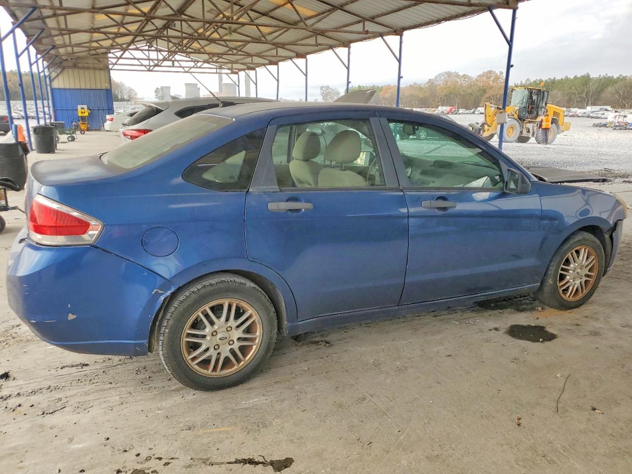 2009 FORD FOCUS SE photo 3