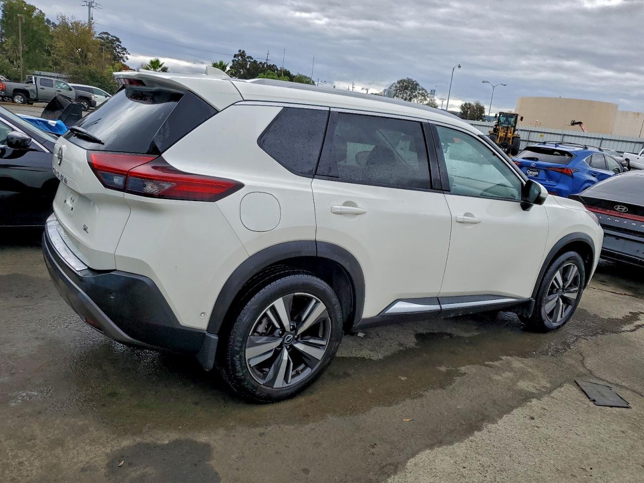 2023 NISSAN ROGUE SL photo 5