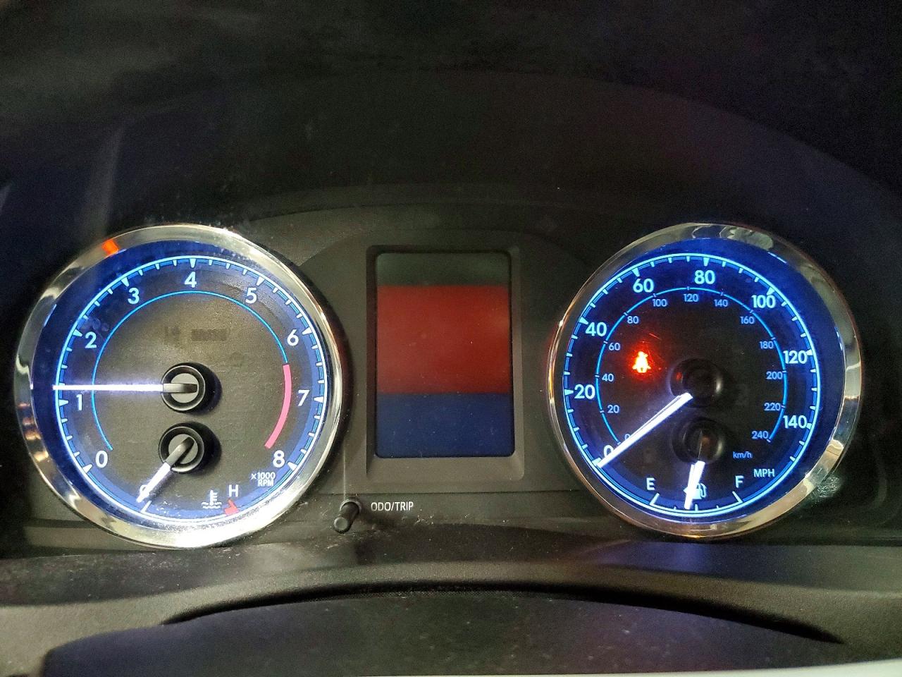 2019 TOYOTA COROLLA L photo 9