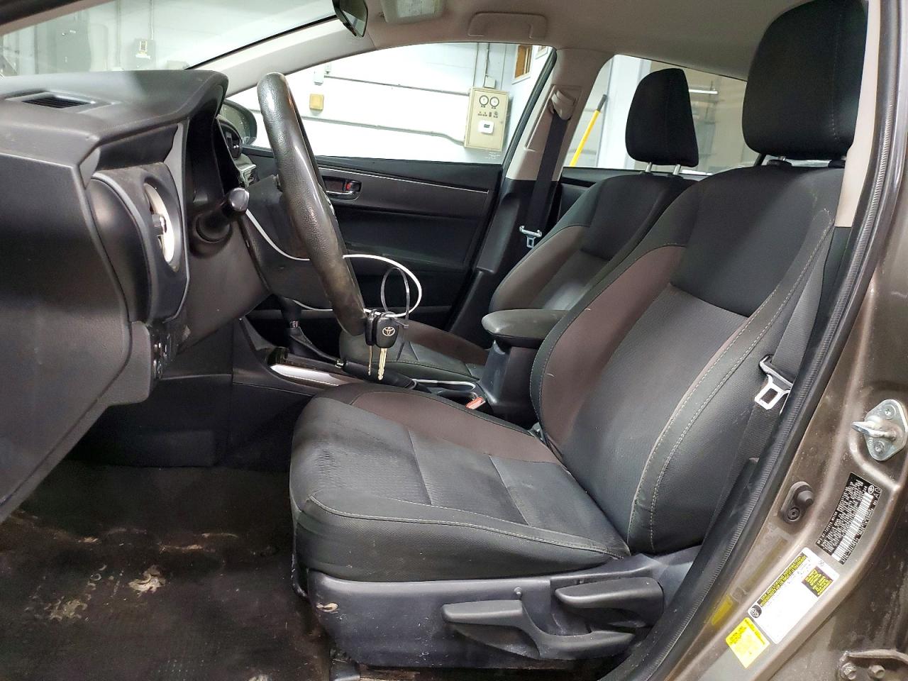 2019 TOYOTA COROLLA L photo 7