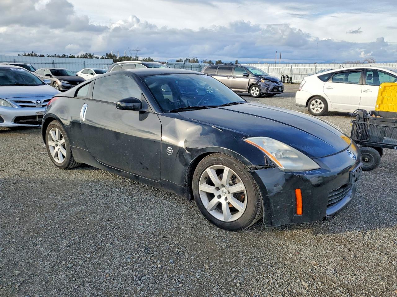 2005 NISSAN 350Z COUPE photo 4