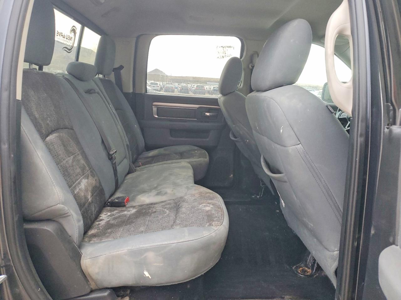 2014 RAM 1500 SLT photo 28