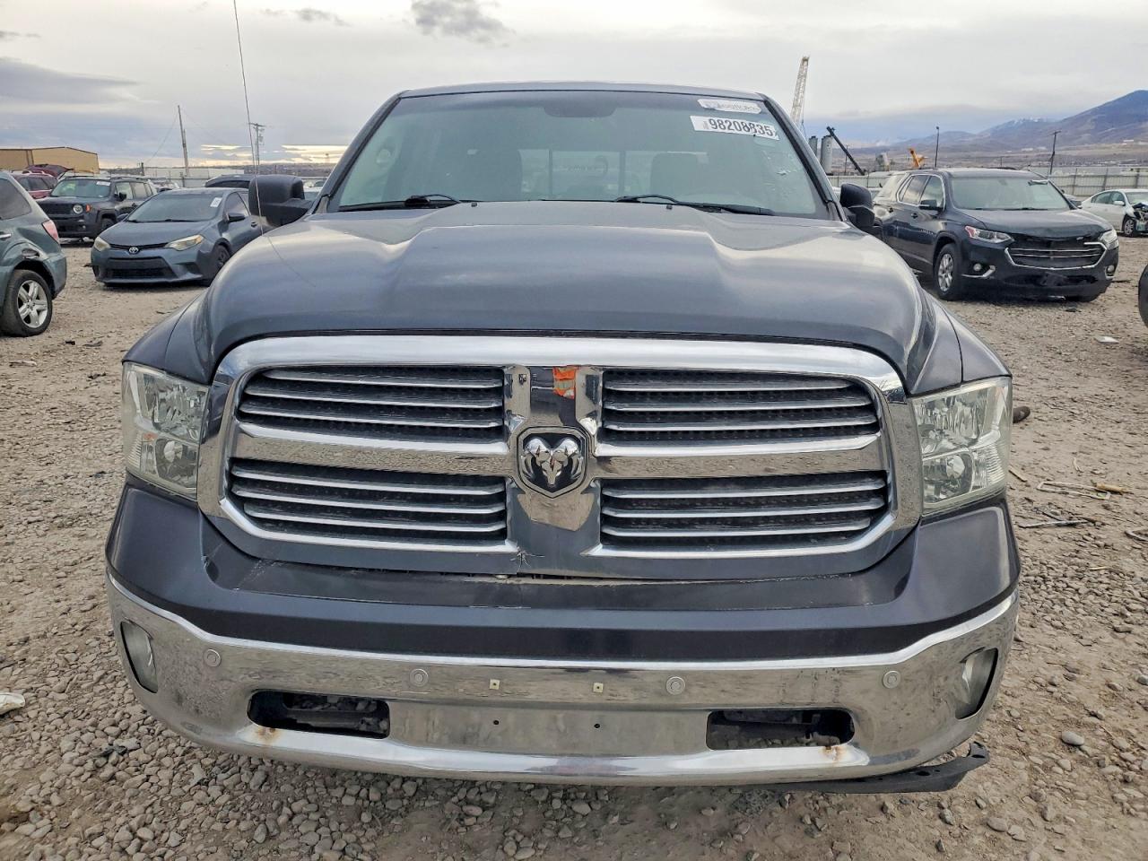 2014 RAM 1500 SLT photo 13