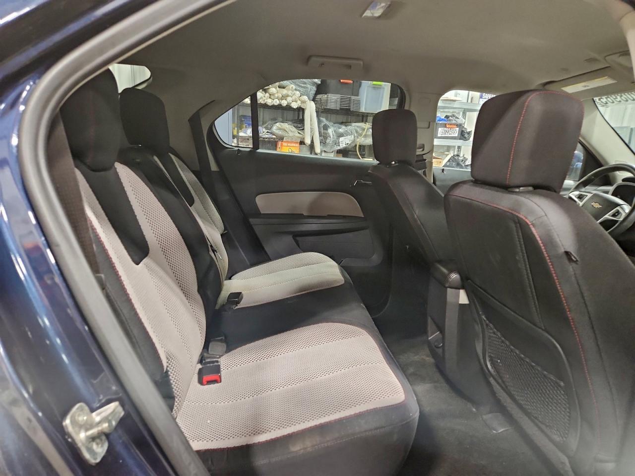 2017 CHEVROLET EQUINOX LT photo 11