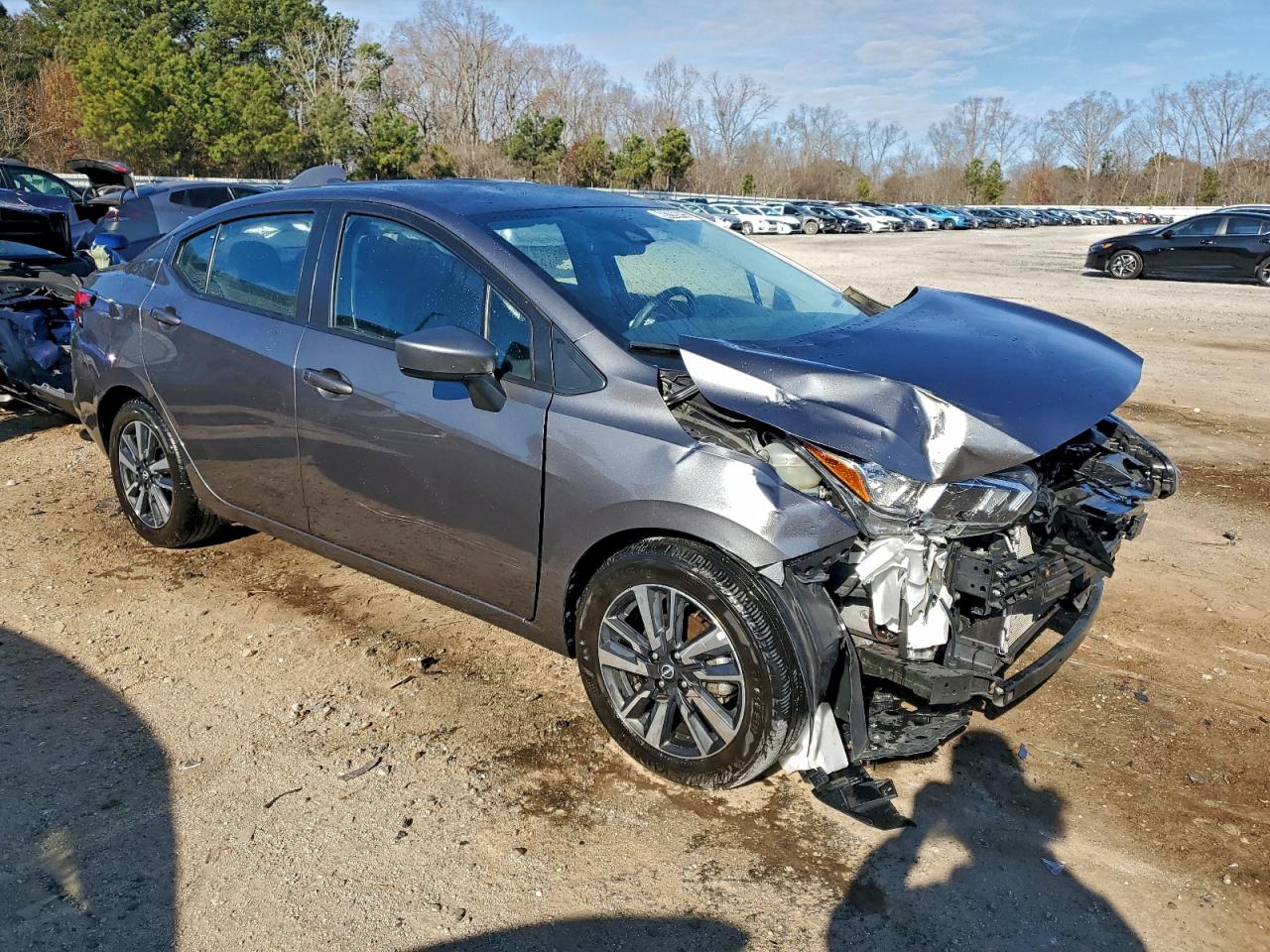 2024 NISSAN VERSA SV photo 4