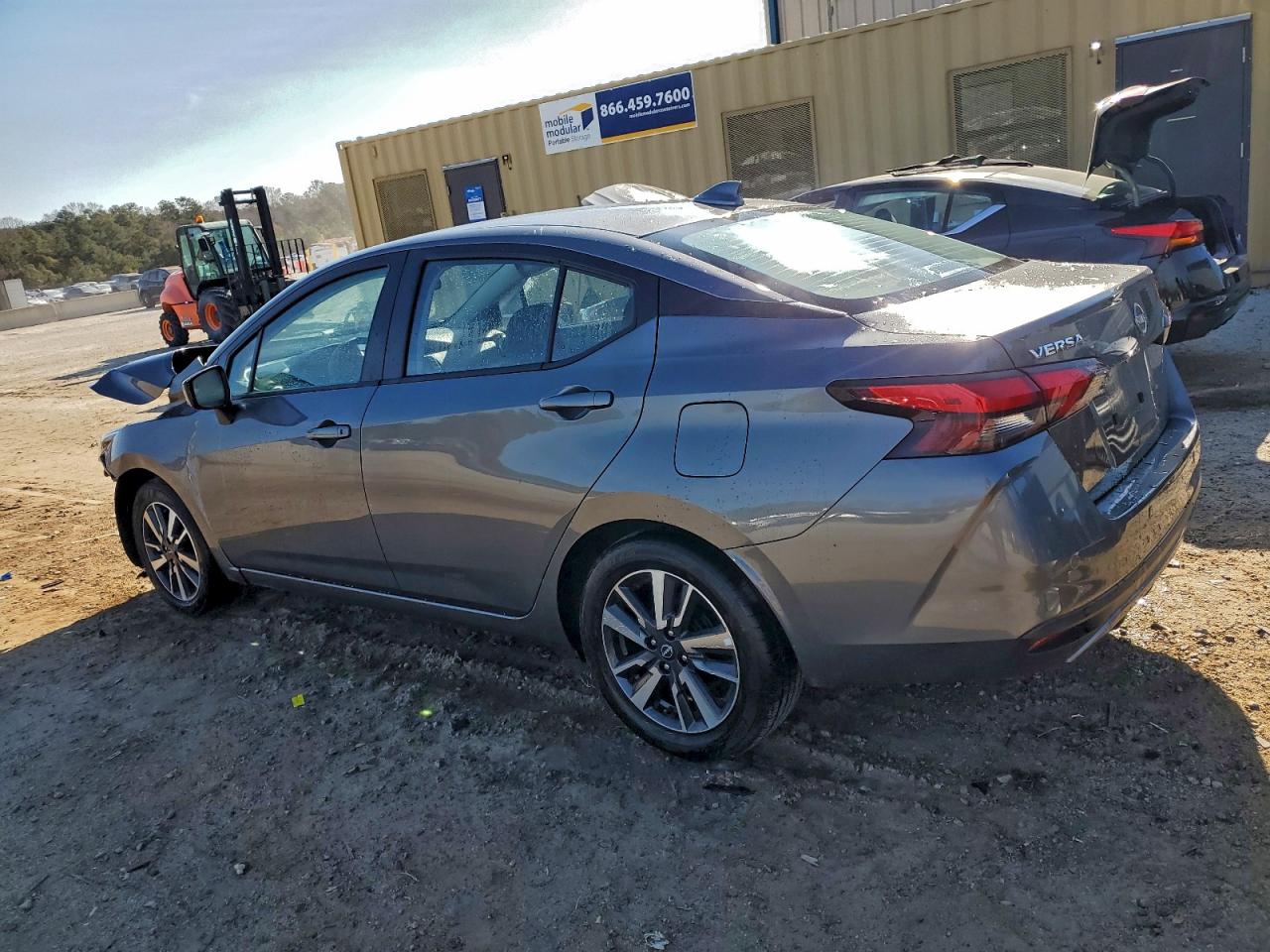 2024 NISSAN VERSA SV photo 2