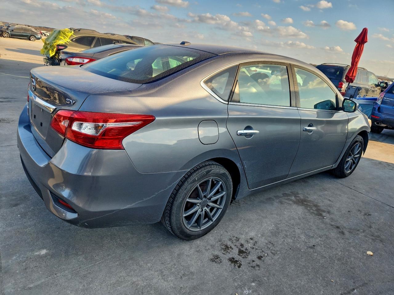 2018 NISSAN SENTRA S photo 3