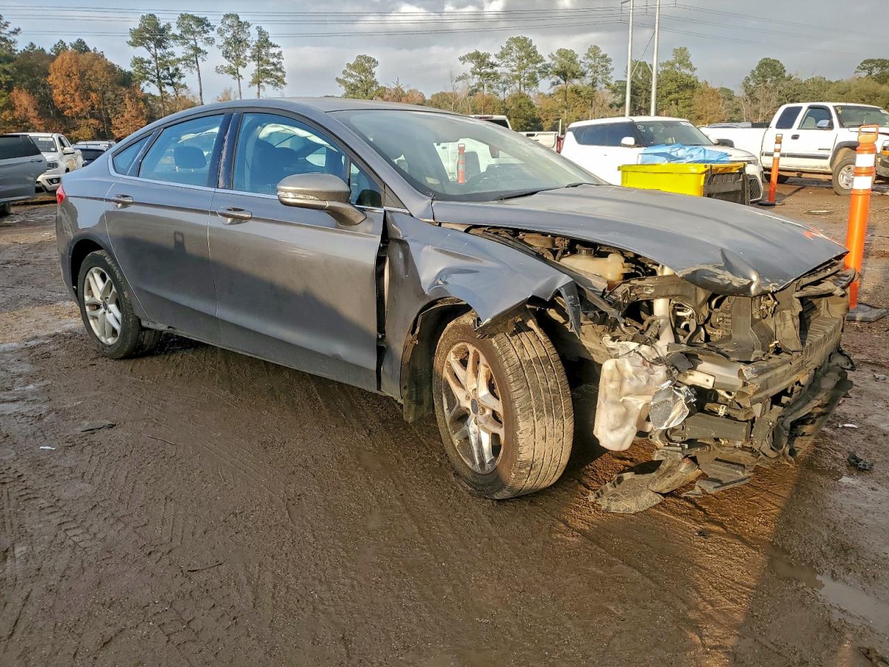 2014 FORD FUSION SE photo 4