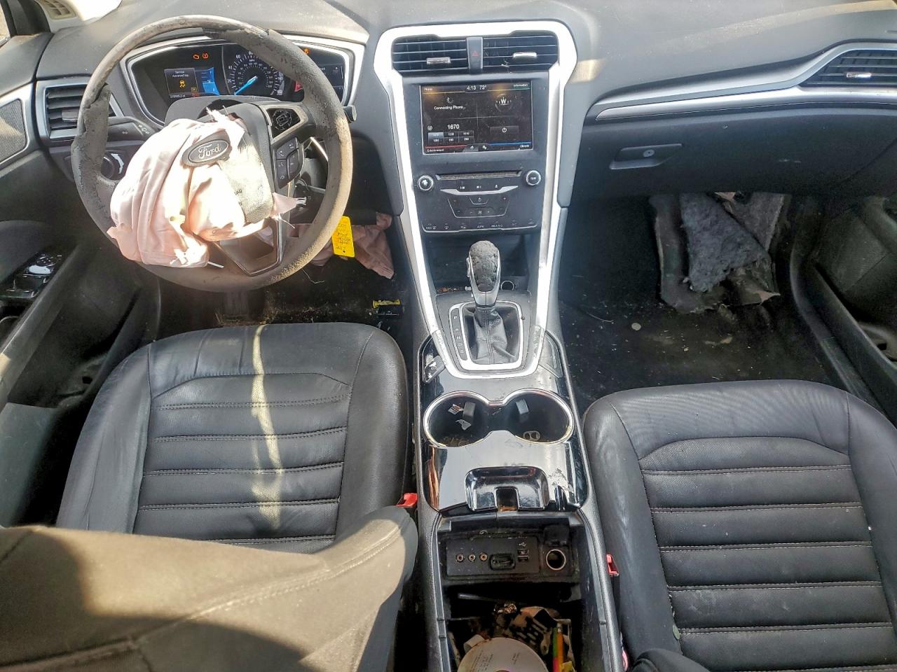 2014 FORD FUSION SE photo 8