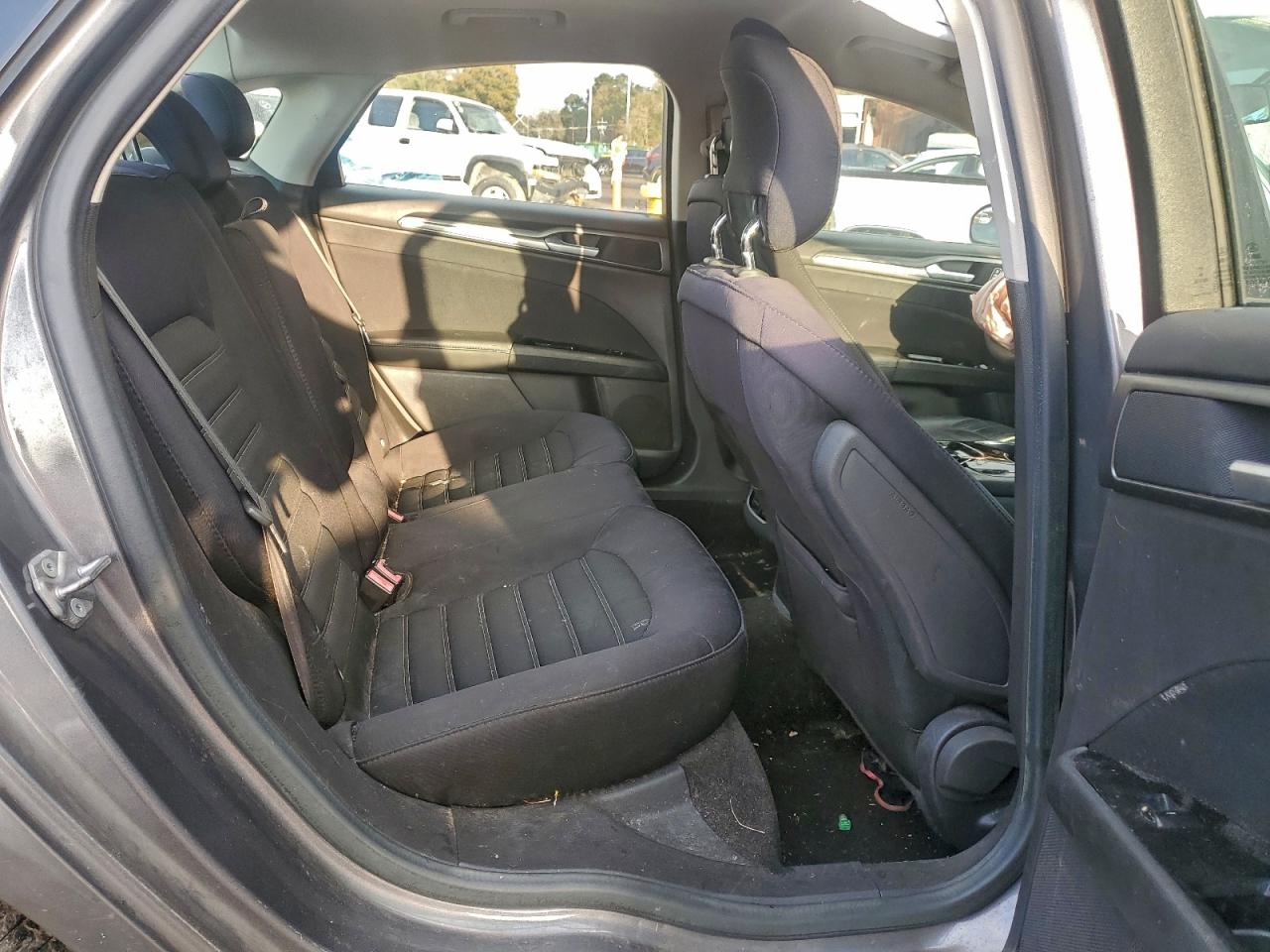2014 FORD FUSION SE photo 10