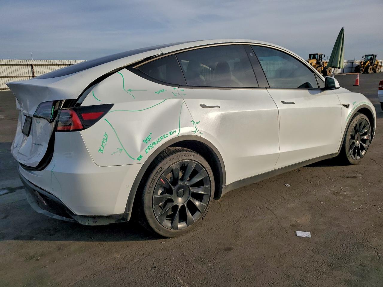2021 TESLA MODEL Y photo 3
