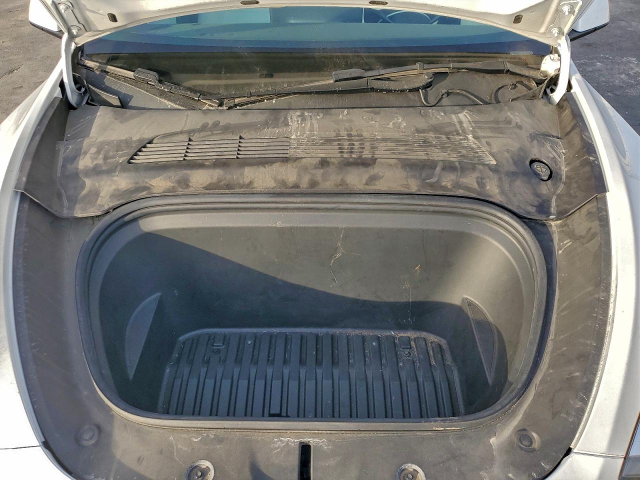 2021 TESLA MODEL Y photo 11
