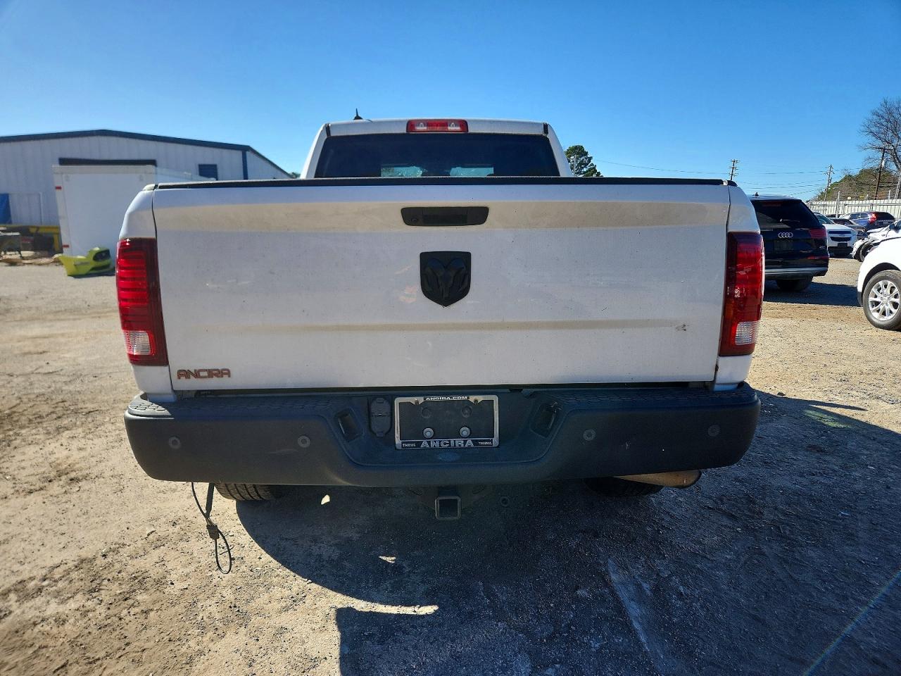 2021 RAM 1500 CLASSIC SLT photo 6