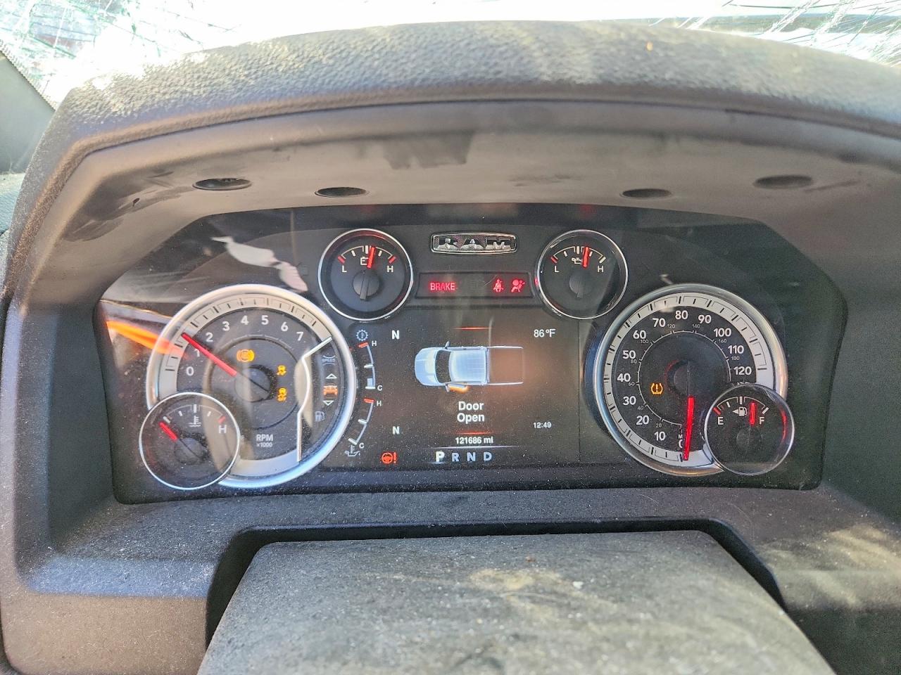 2021 RAM 1500 CLASSIC SLT photo 9