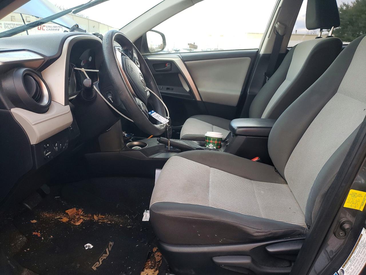 2015 TOYOTA RAV4 LE photo 13