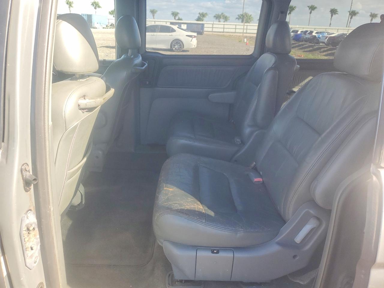 2002 HONDA ODYSSEY EXL photo 11