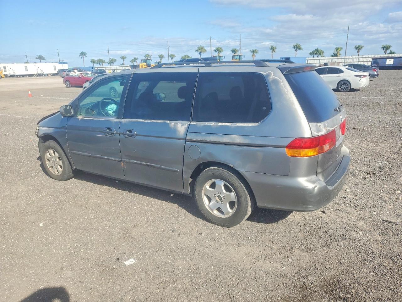 2002 HONDA ODYSSEY EXL photo 2