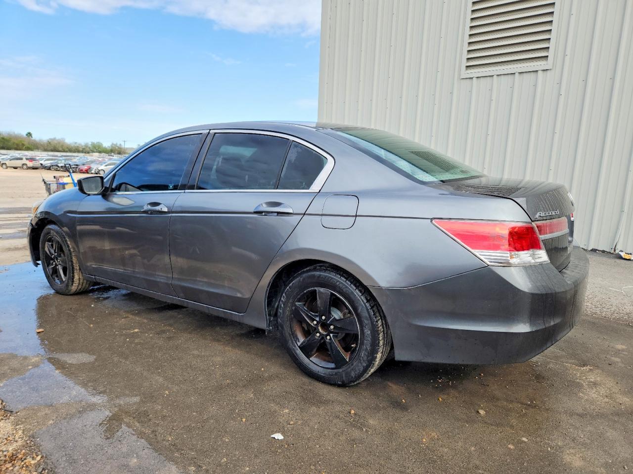 2012 HONDA ACCORD LX photo 2
