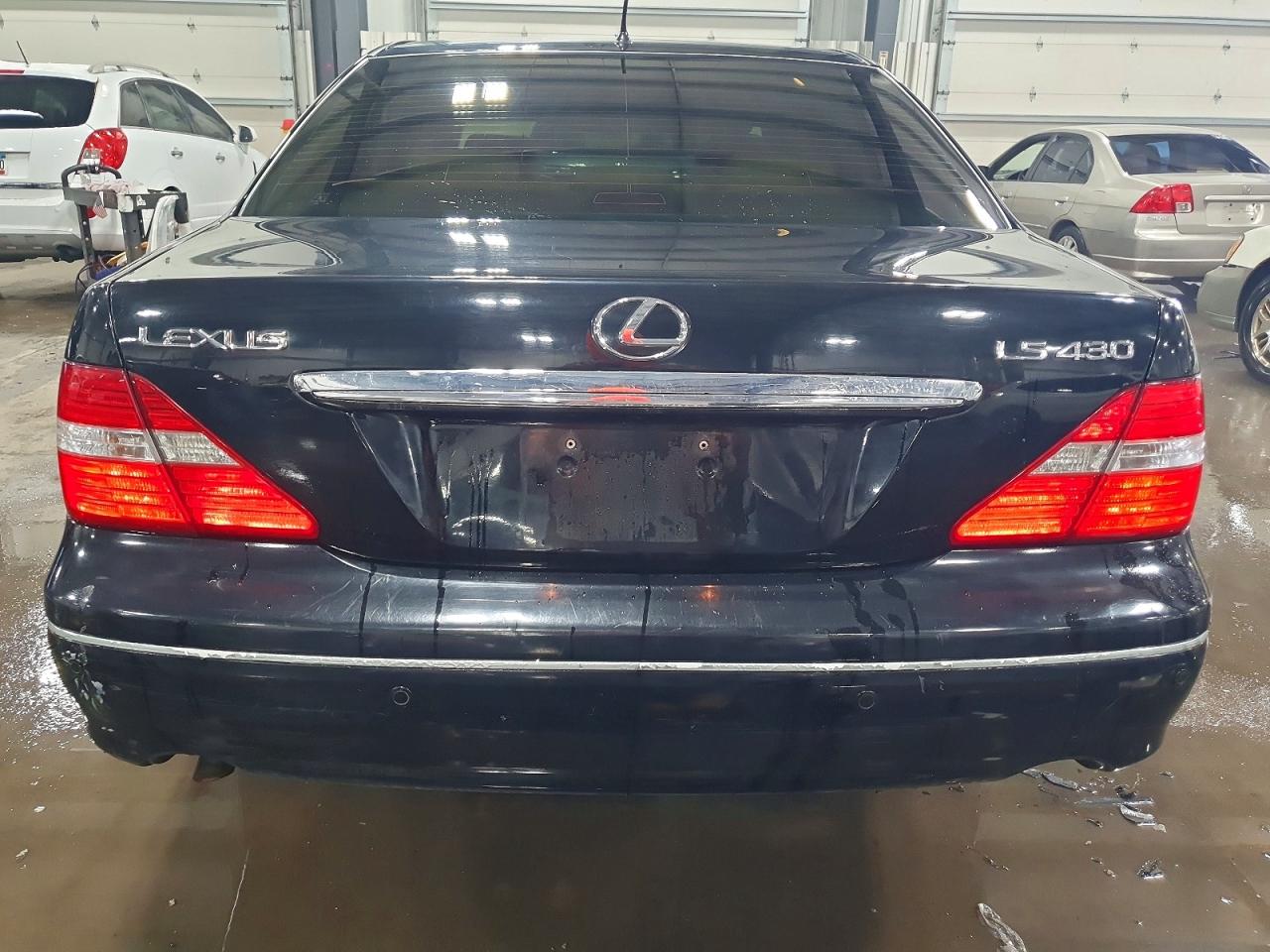 2004 LEXUS LS 430 photo 6