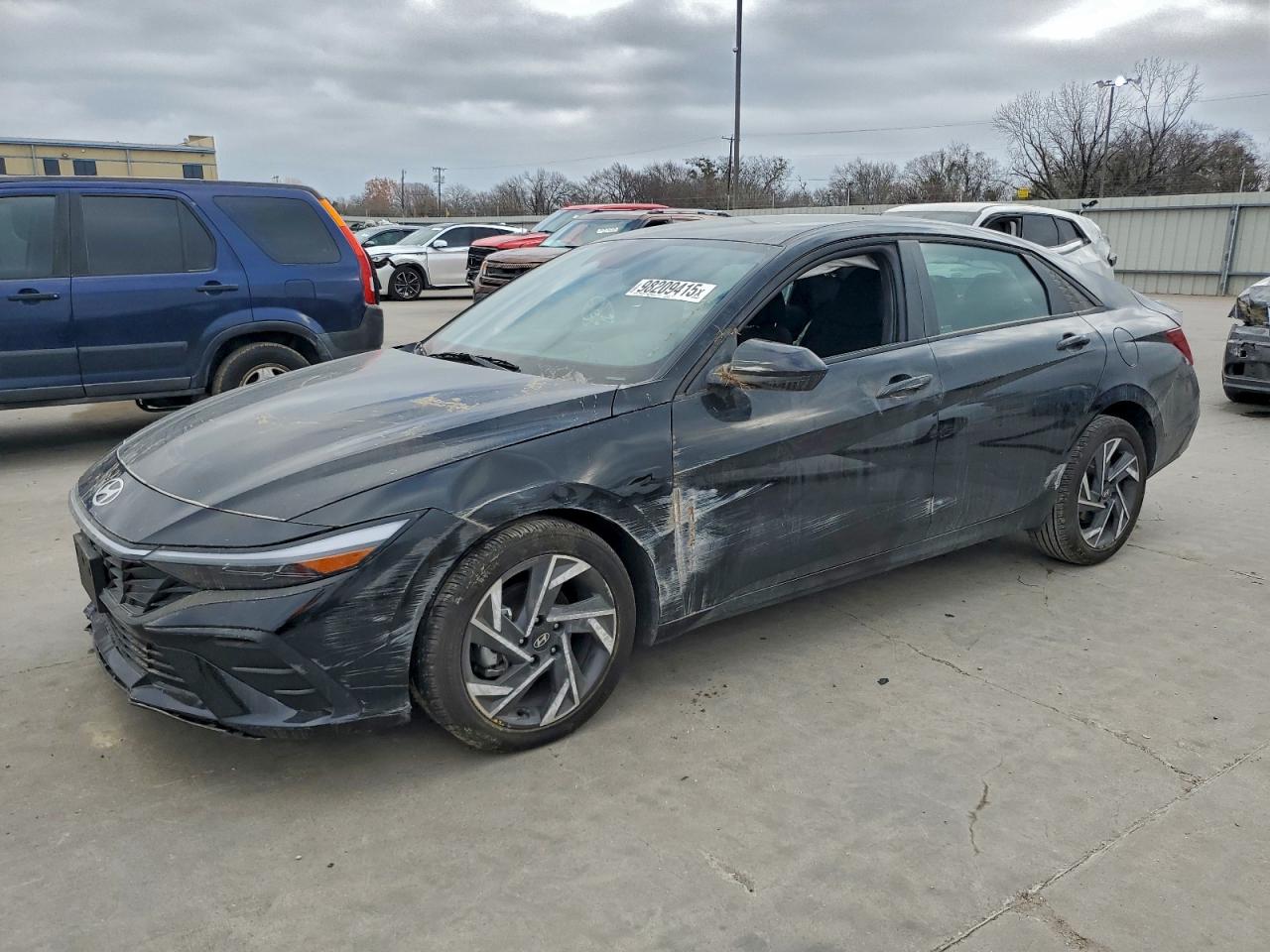 2025 HYUNDAI ELANTRA