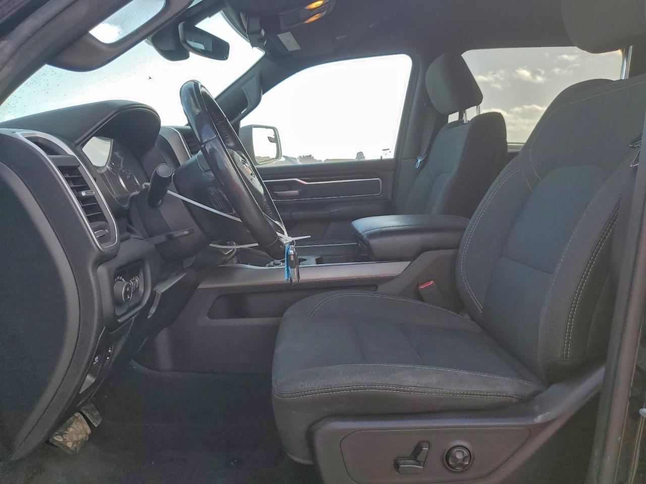 2019 RAM 1500 BIG HORN/LONE STAR photo 7