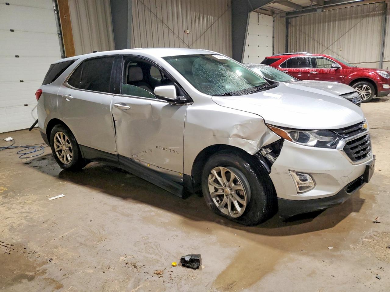 2019 CHEVROLET EQUINOX LT photo 4