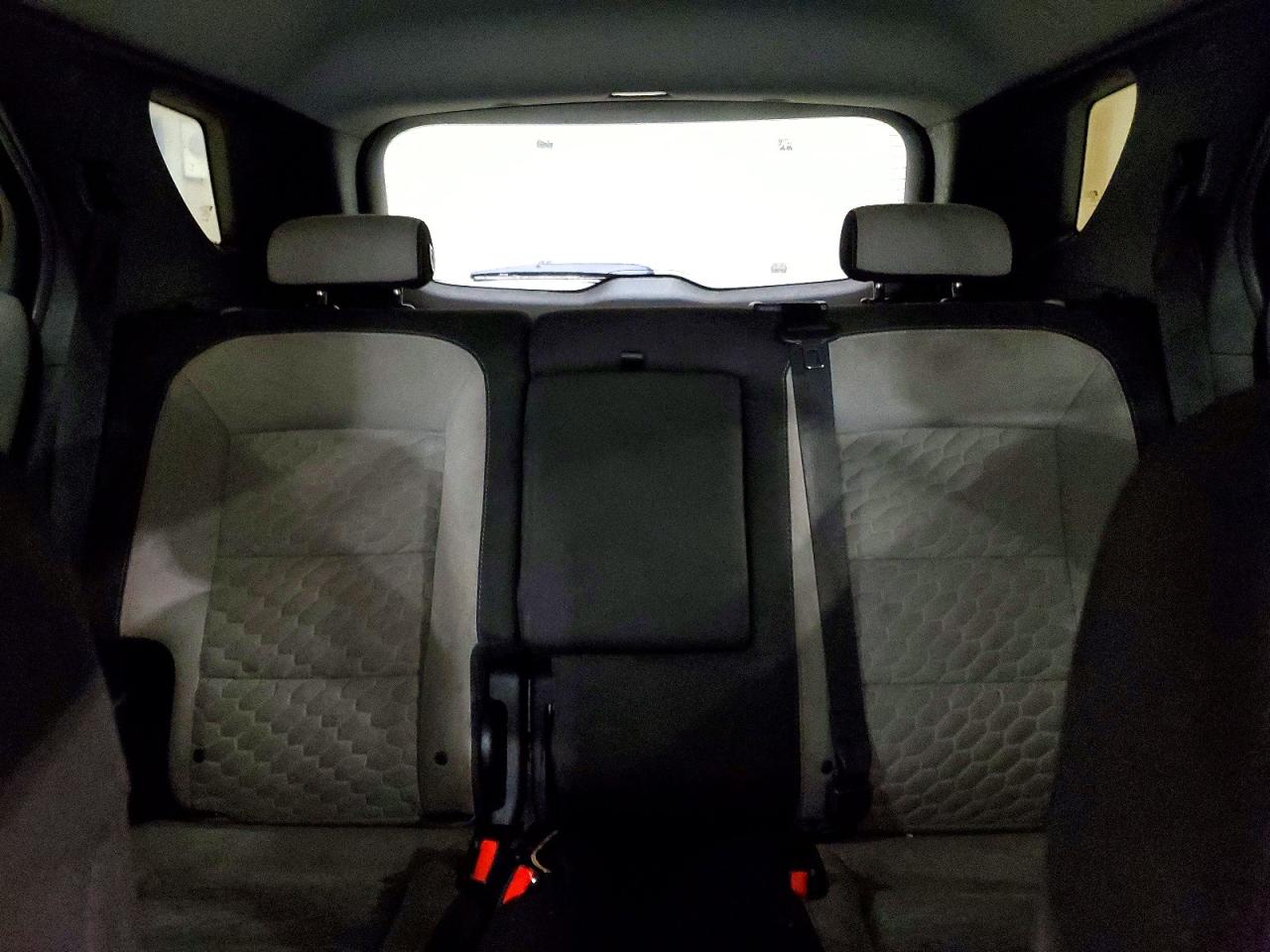 2019 CHEVROLET EQUINOX LT photo 10