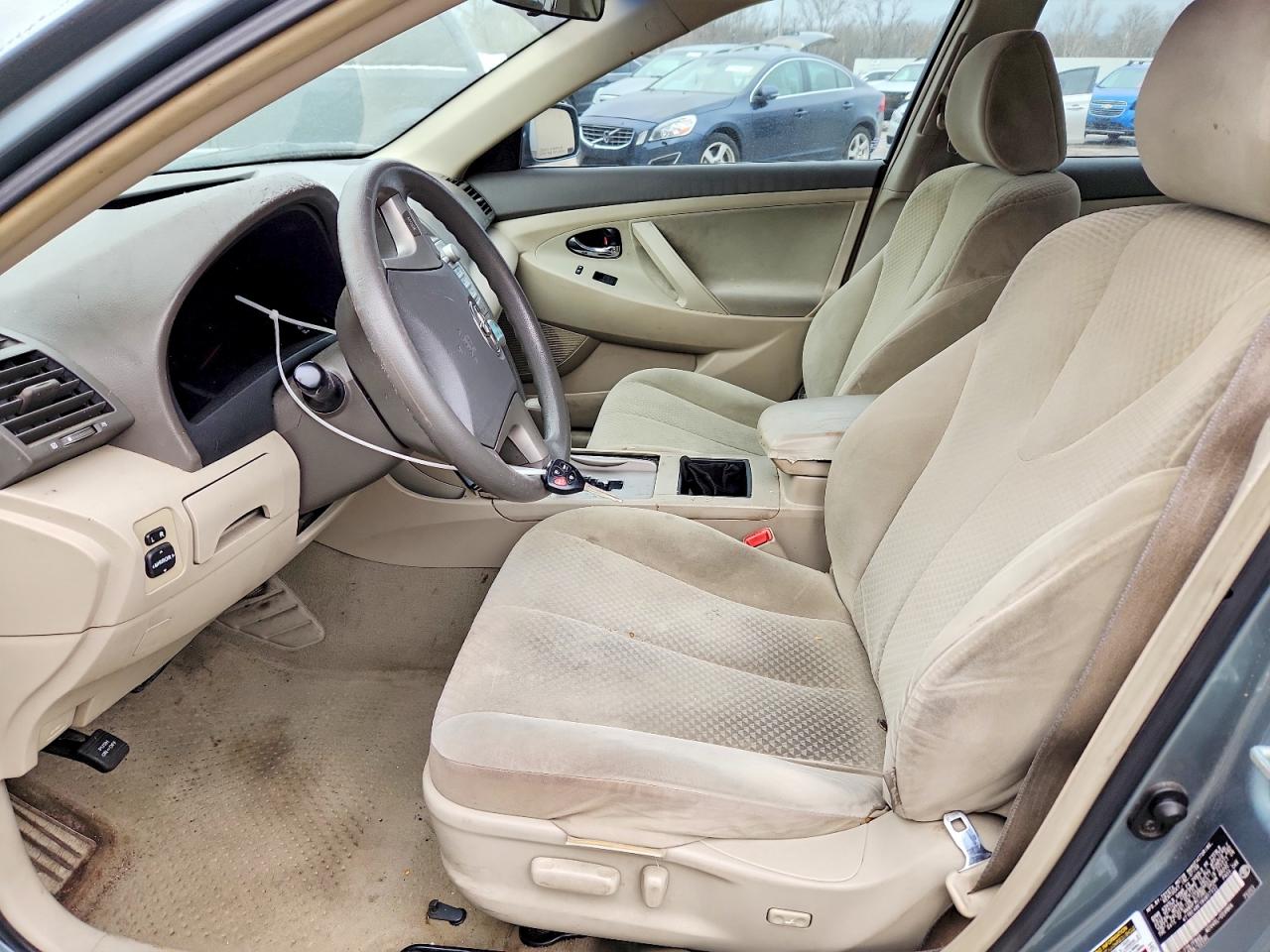 2009 TOYOTA CAMRY BASE photo 7