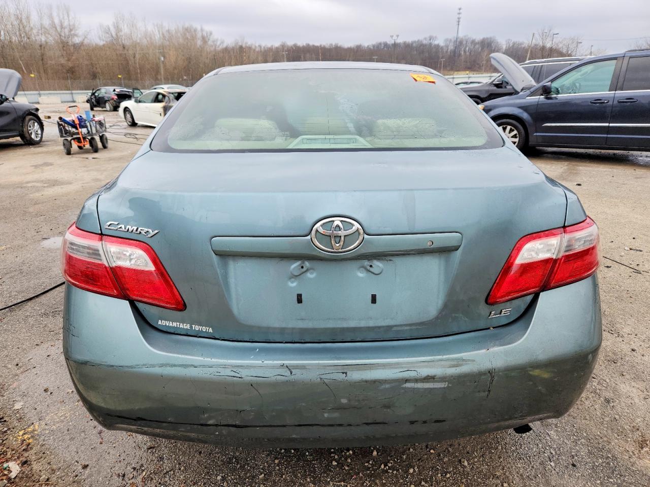2009 TOYOTA CAMRY BASE photo 6