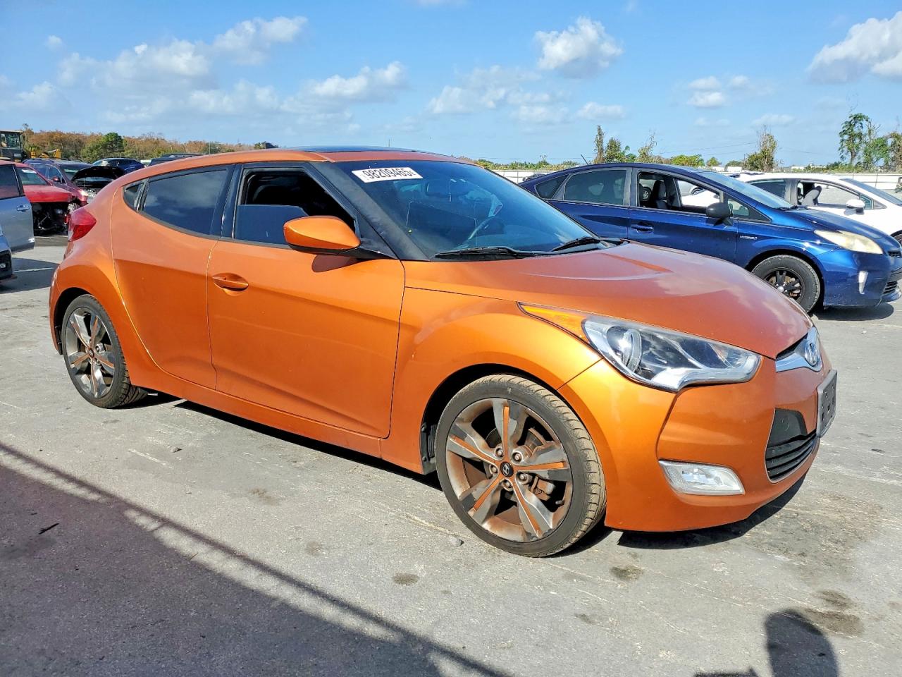 2016 HYUNDAI VELOSTER photo 4