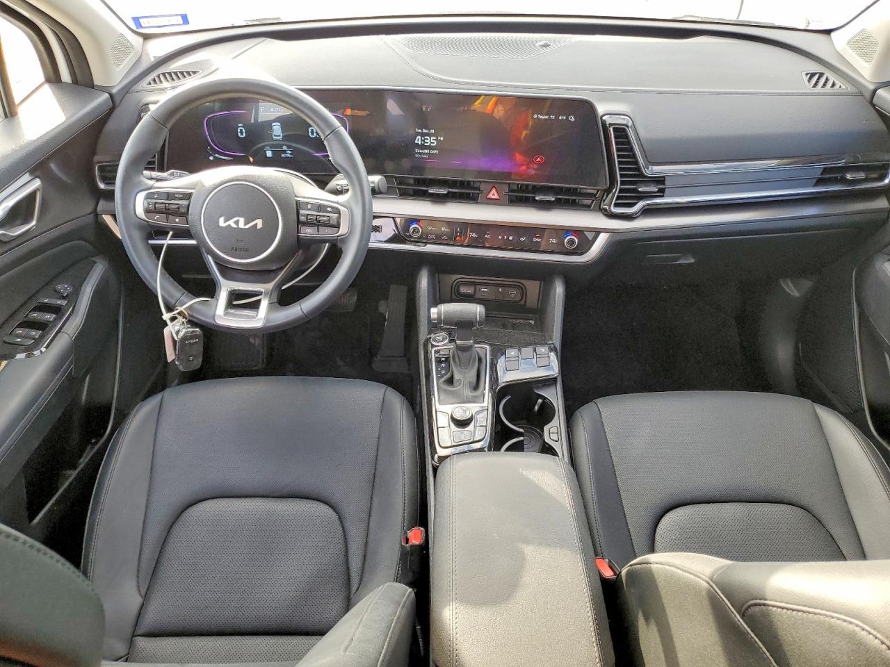 2025 KIA SPORTAGE EX photo 8