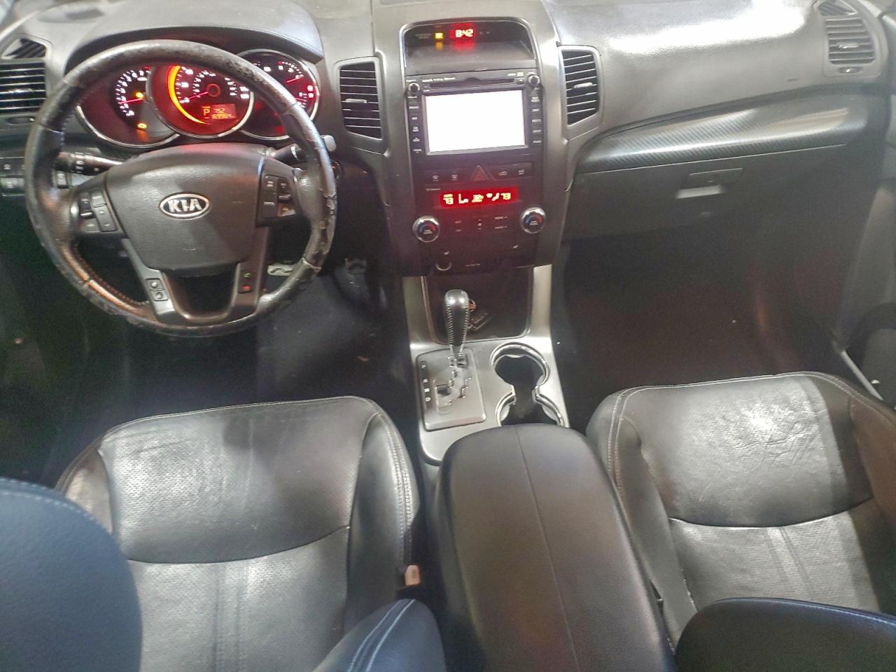 2011 KIA SORENTO SX photo 8