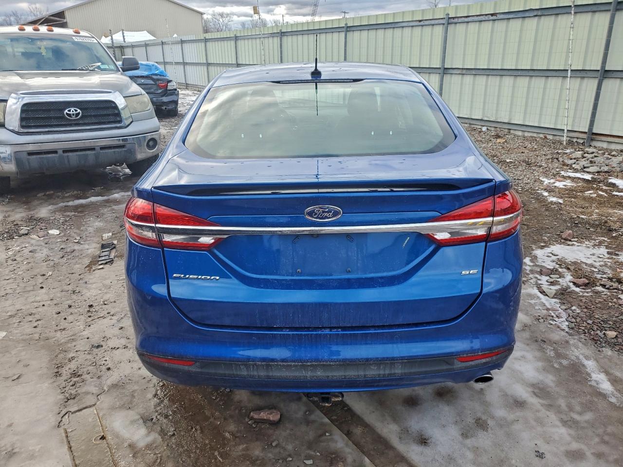 2018 FORD FUSION SE photo 6