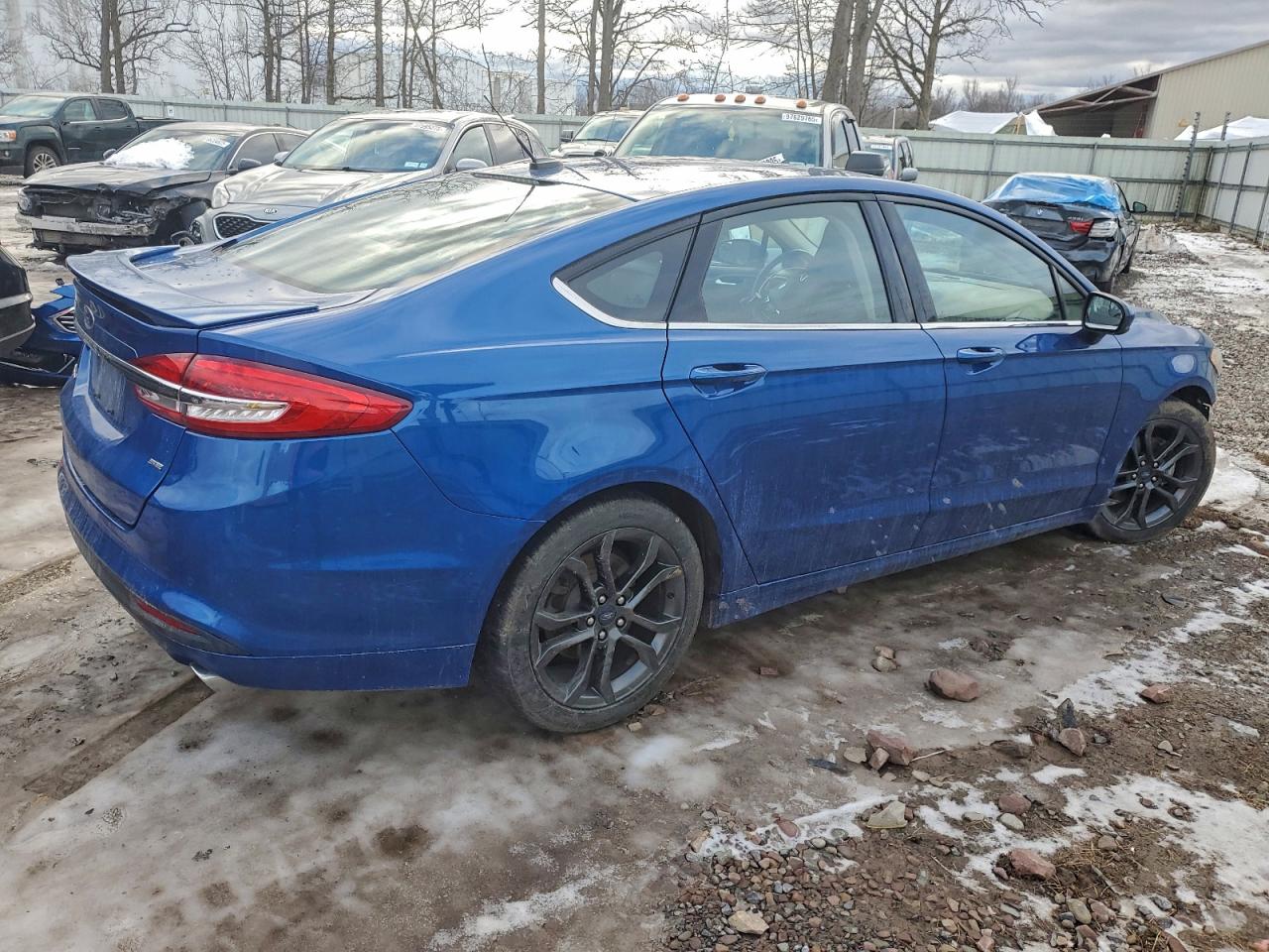 2018 FORD FUSION SE photo 3