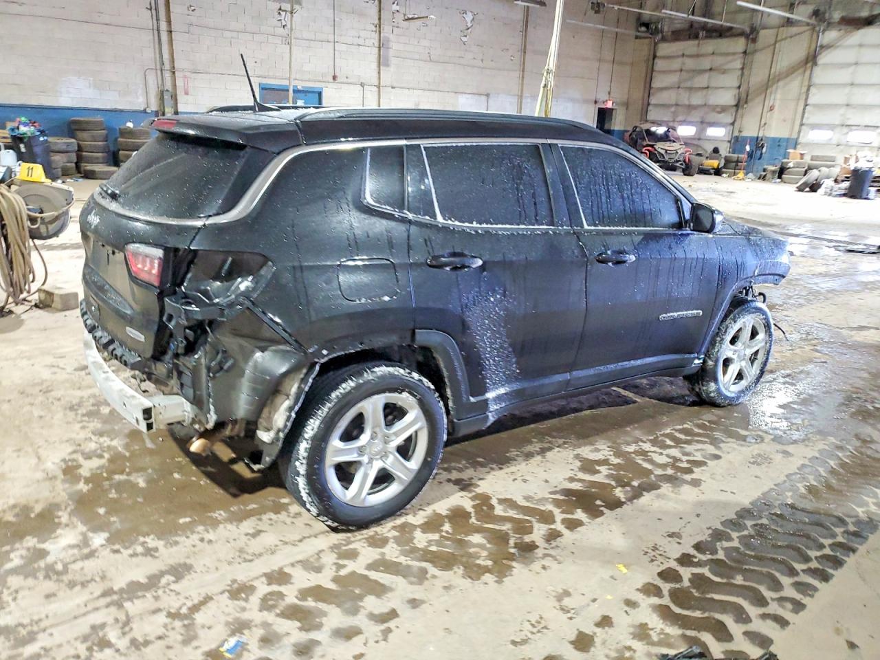 2024 JEEP COMPASS LATITUDE photo 3