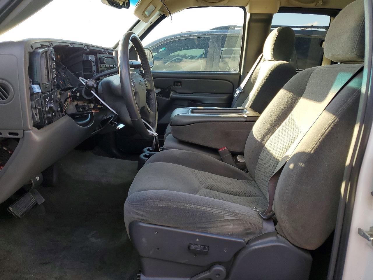2006 CHEVROLET SILVERADO K1500 photo 7