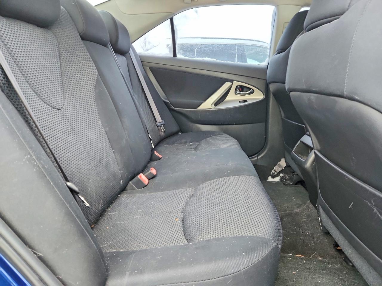 2009 TOYOTA CAMRY BASE photo 10