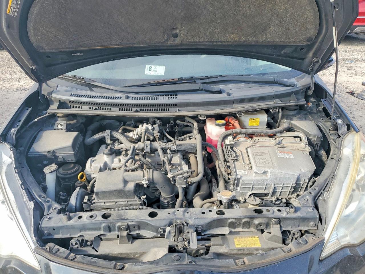 2014 TOYOTA PRIUS C photo 11