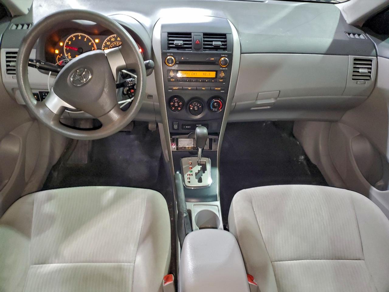 2010 TOYOTA COROLLA BASE photo 8