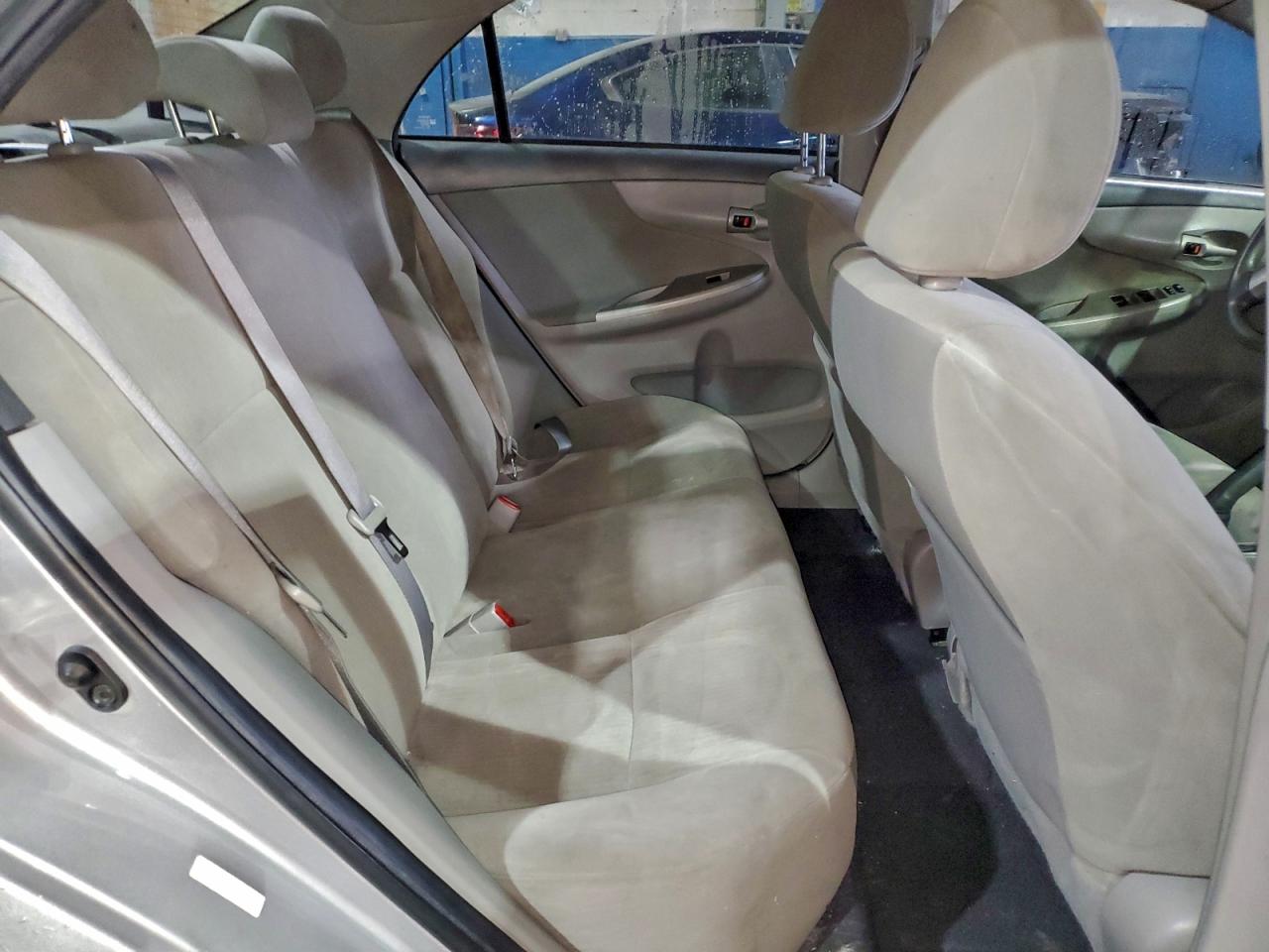 2010 TOYOTA COROLLA BASE photo 10