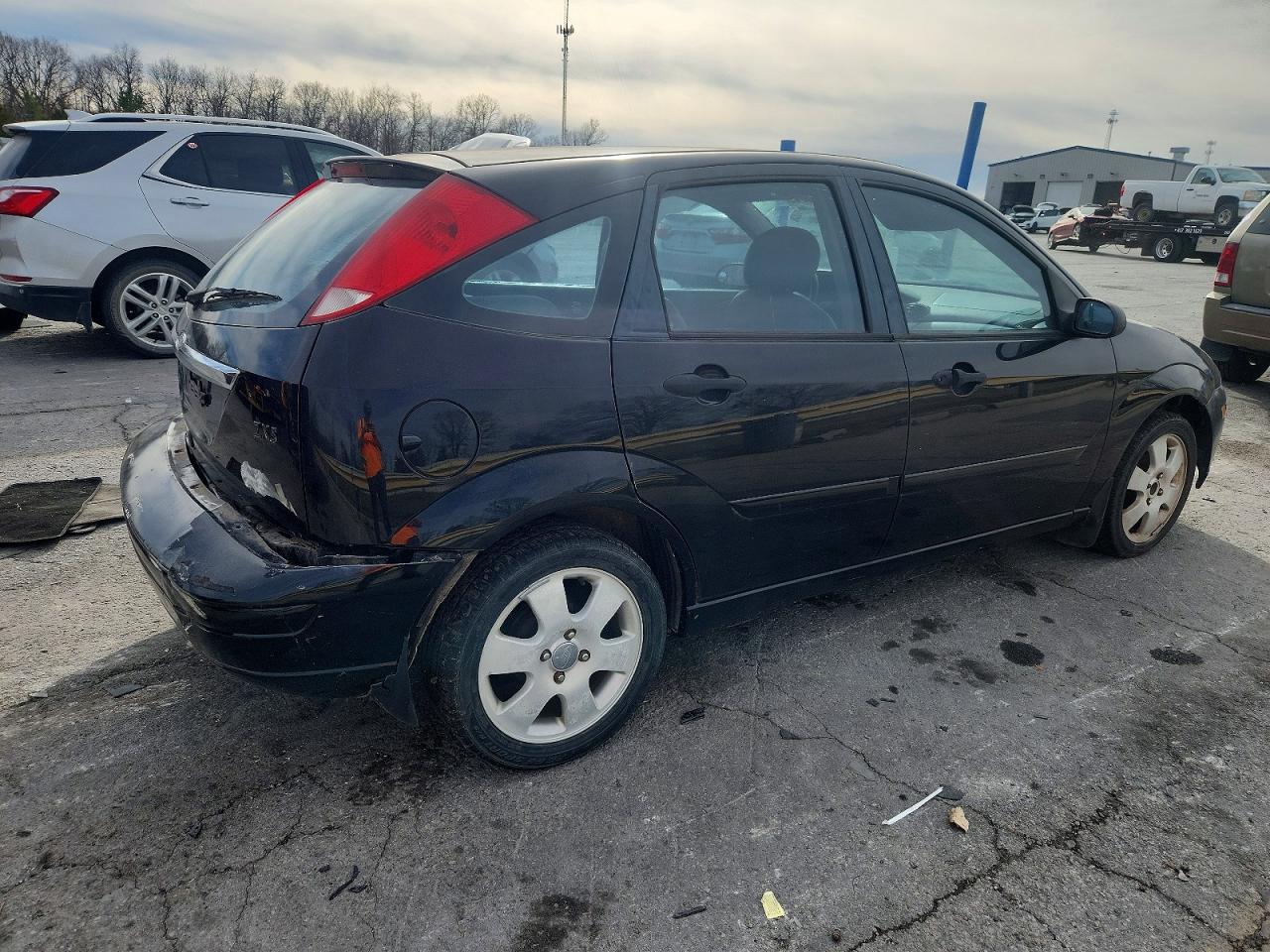 2002 FORD FOCUS ZX5 photo 3
