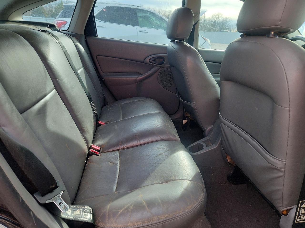 2002 FORD FOCUS ZX5 photo 11